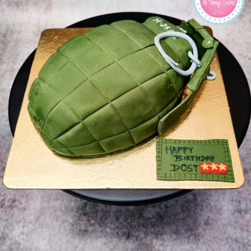 Army themed cake