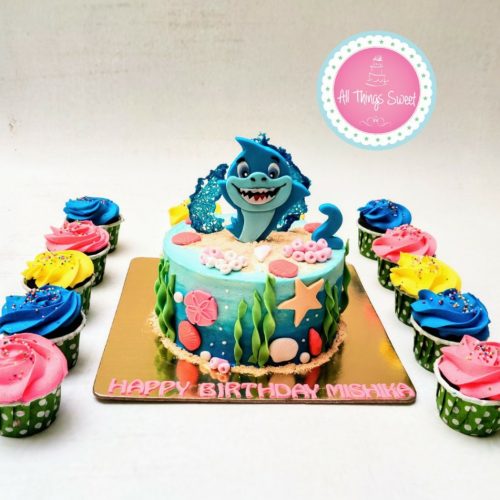 Baby Shark Cake