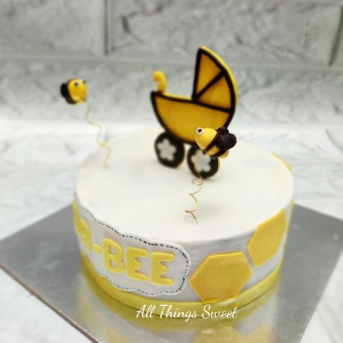 Bumble bee cake